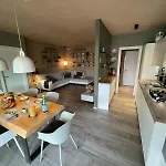 La Bollicina Boutique And Апартаменты *