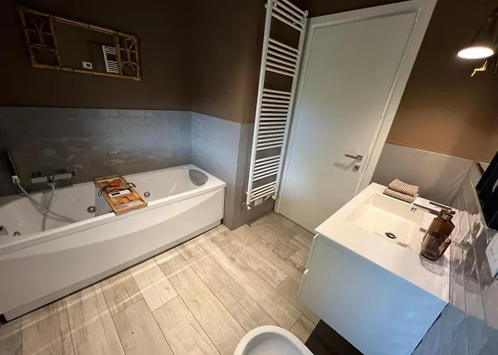 La Bollicina Boutique And Apartmán Verbania